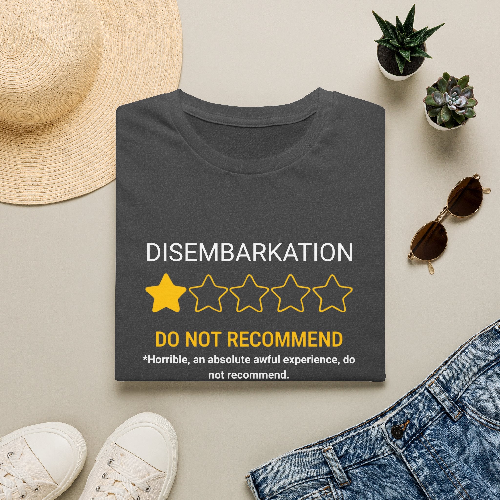 Disembarkation 1-Star Review T-Shirt – "Do Not Recommend" Funny Travel Shirt
